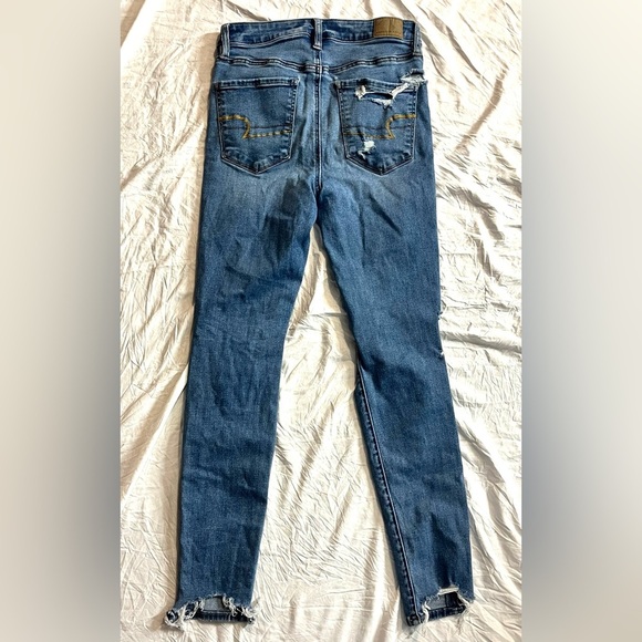 American Eagle Distressed Super Hi-Rise Jegging Blue Jeans Women’s Size 6 - Picture 12 of 16